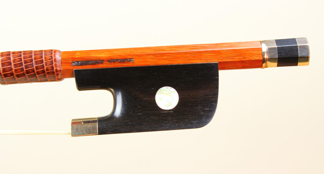Gold Cello Bow 2013 - frog